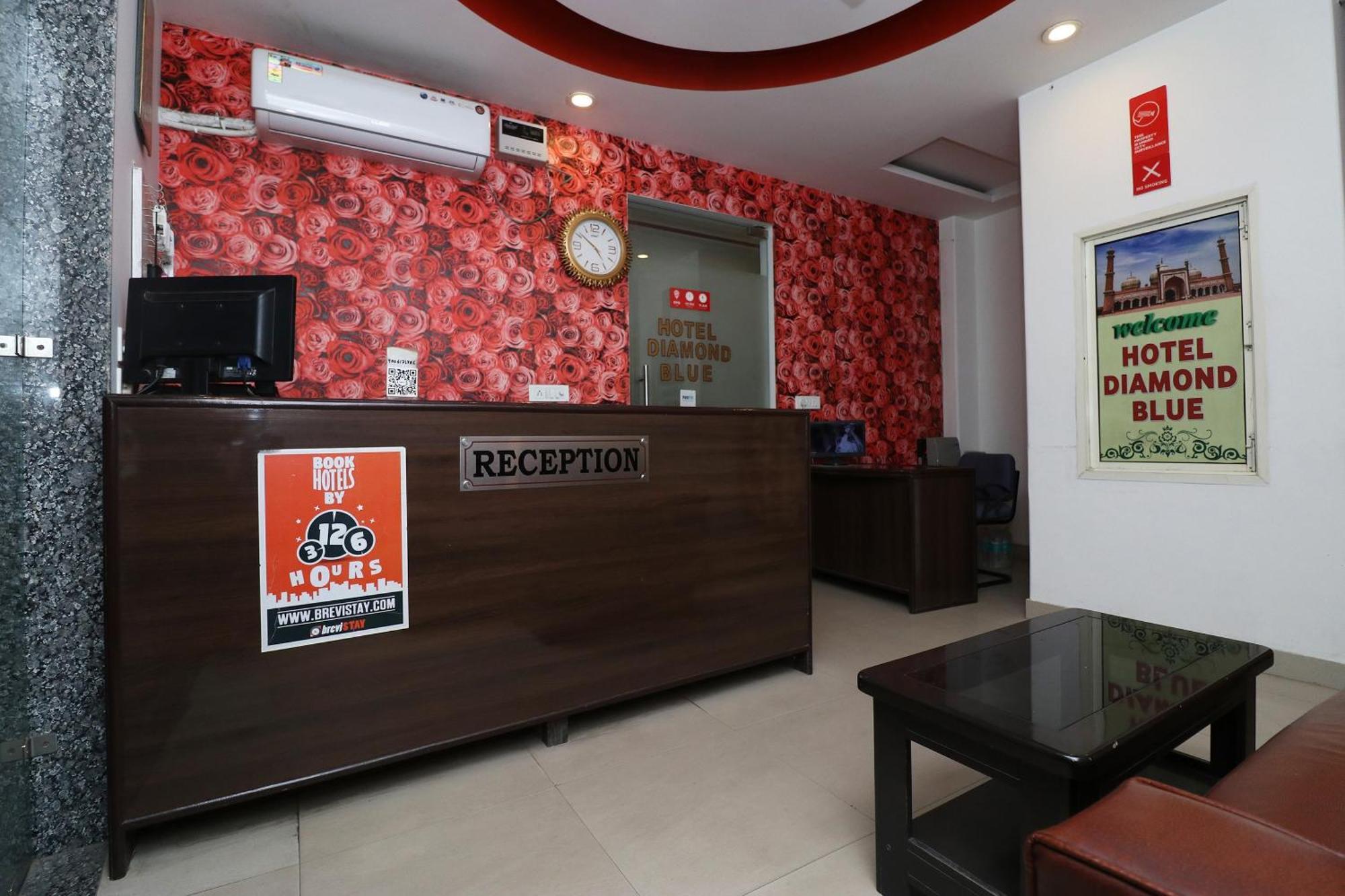 Oyo Flagship Hotel Daimond New Delhi Extérieur photo